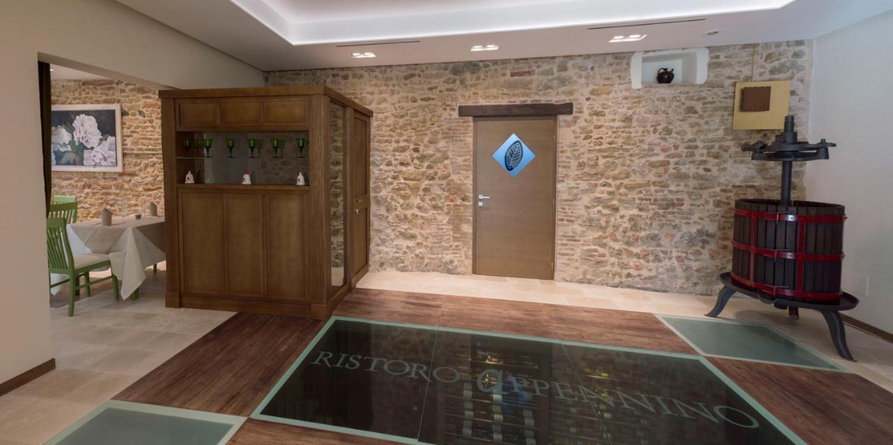 Ristoro Appennino Hotel Fabriano Buitenkant foto
